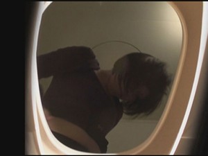 飛び出す黄金水！！！ア〇レ潜入 かわや盗撮 vol.01