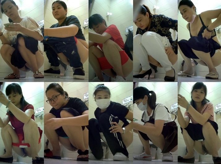 Shopping mall public toilet 16