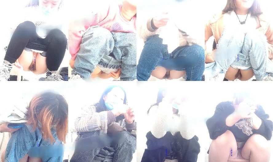 Tourists in The Toilet 10
