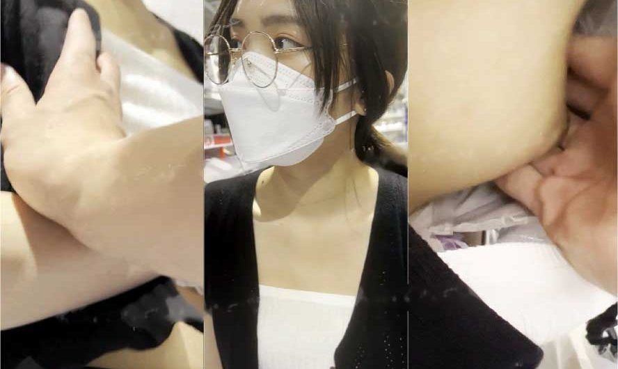 【おっぱい痴かん２５】 数名のハンターに狙われる胸チラ美女の生おっぱいをモミモミしました ww
